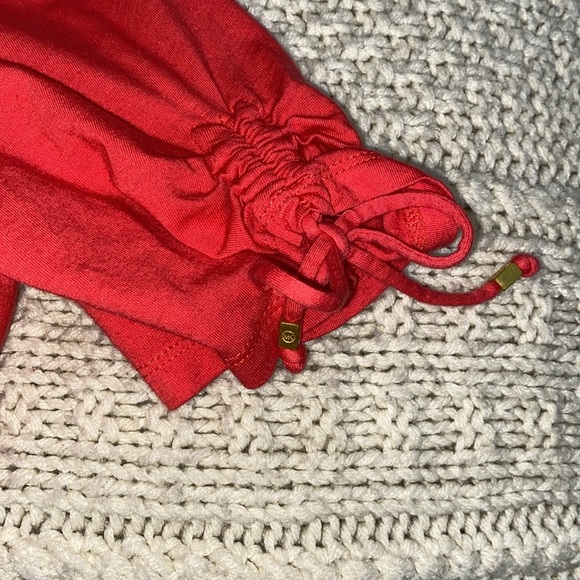 Michael Michael Kors red top size large - Picture 4 of 7